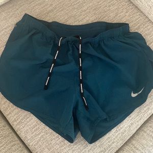 Running shorts